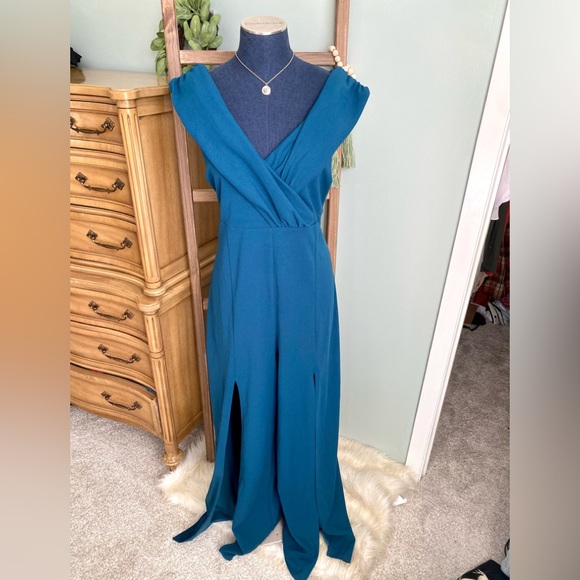 Forever 21+ Blue Green Teal Split Leg Off the Shoulder Jumpsuit Size 2x - Picture 3 of 7